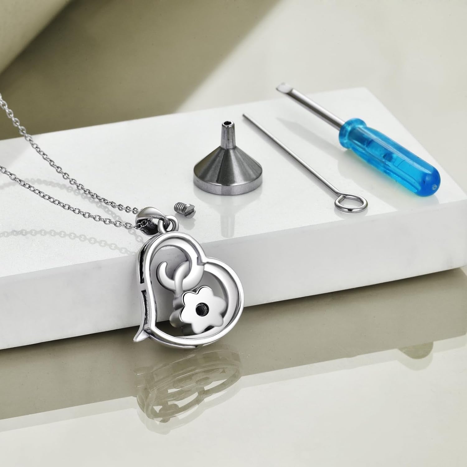 Cremation Jewelry for Pet Ashes Urn Necklace for Ashes Keepsake Memory Jewelry for Ashes for Dog Cat Paw (2-Heart)